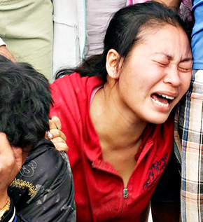 DOHA, Qatar — A delegate from typhoon-hit Philippines demanded Thursday that ministers at the United Nations climate talks put aside their political differences and take bold steps to combat global warming.In an emotional appeal, Naderev Sano spoke of the "heartbreaking tragedy" of Typhoon Bopha, which has so far killed more than 350 people and left hundreds of thousands homeless, and urged participants at the U.N. climate conference in the Qatari capital to stop procrastinating on committing to halting the dangerous trend. 