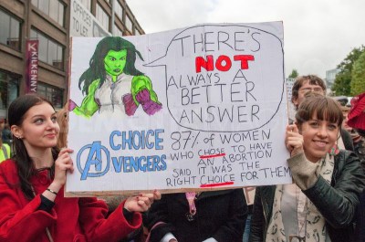 1348960804-pro-choice-march-for-legal-abortion_1487863