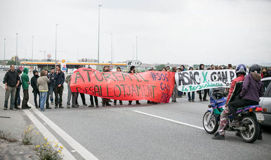 Desalojo-Can-Piella-Roger-Andreu_EDIIMA20130515_0368_13
