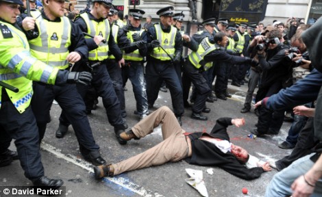 article-1173910-0438D52B000005DC-592_470x288