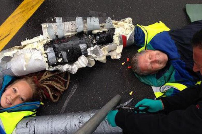 Heathrow_protest_940238b