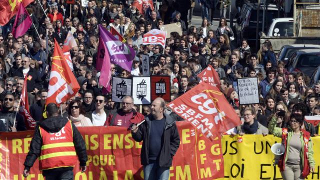 direct-loi-travail-1.2-million-de-manifestants-selon-fo-et-la-cgt