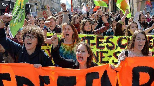 direct.loi-travail.plus-de-600-kilometres-de-bouchons-en-france
