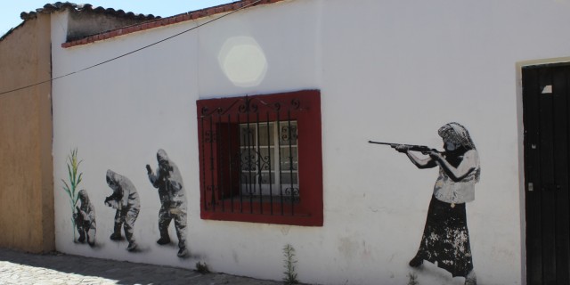 oaxaca-gm-corn-wall-stencil-440509_640x320
