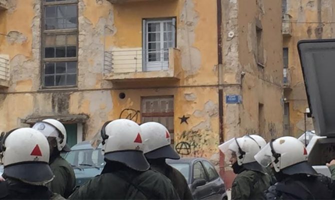 epeisodia-anteksousiaston-mat-prosfigika-aleksandras-670x400