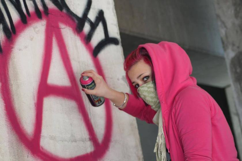 1170901_630098980357494_2121695500_n