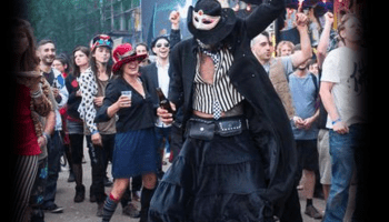 #Amsterdam: #ADM sympathizers squat in city center