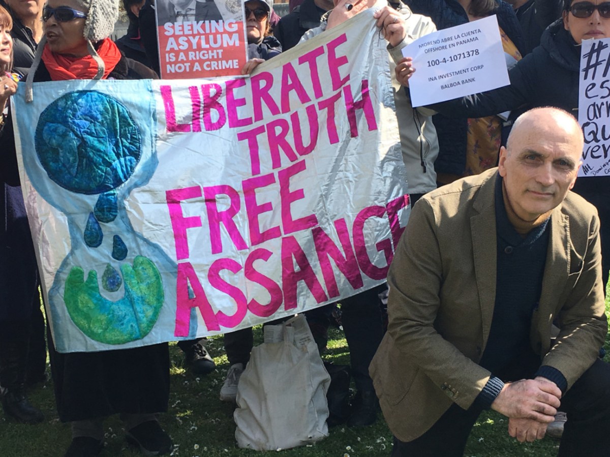 At Belmarsh prison for Julian Assange’s&nbsp;freedom