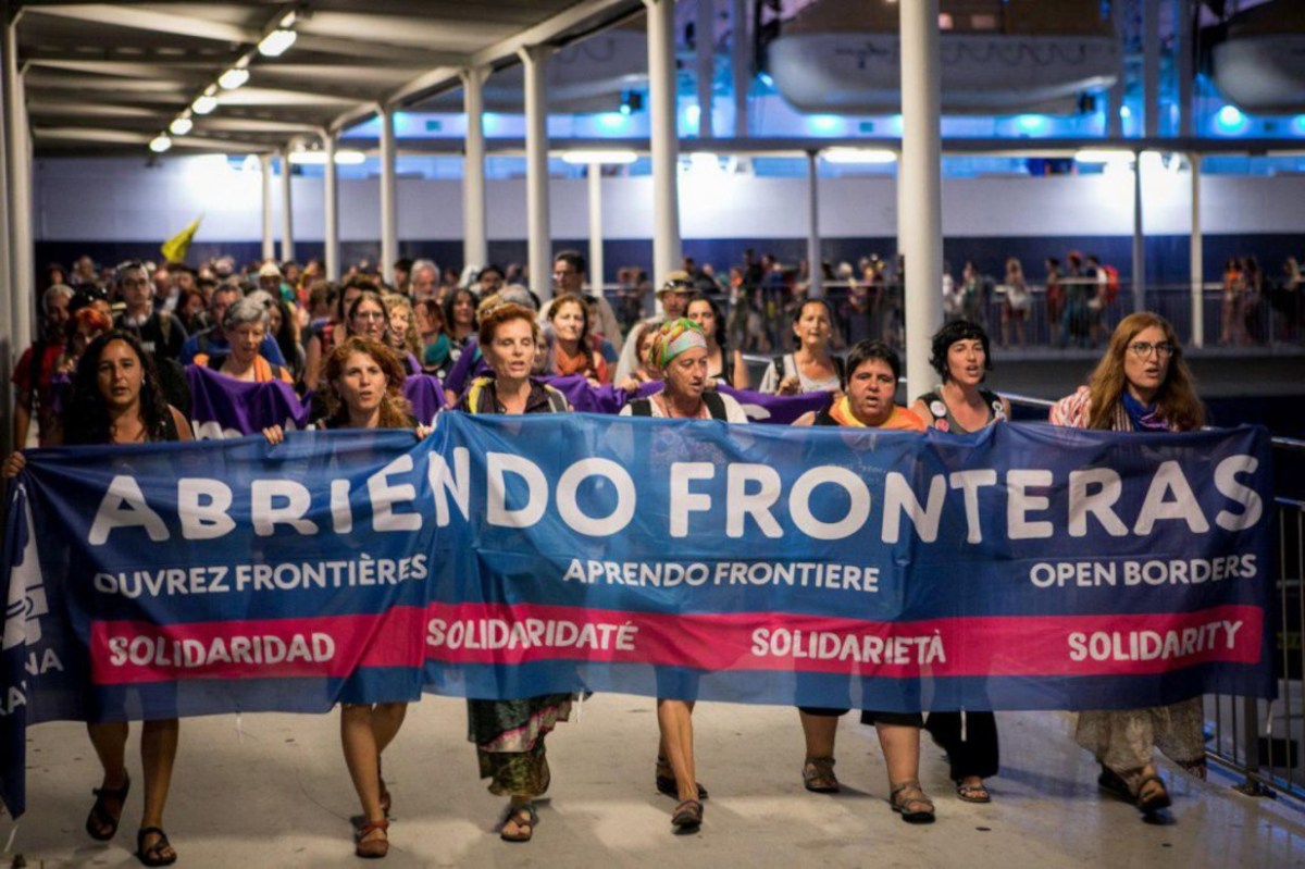 ‘Opening Borders’ caravan mobilizes to legalise migrants Abriendo Fronteras se moviliza.&nbsp;English/Spanish