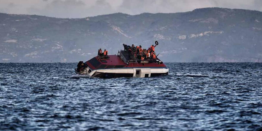 140 migrants to Europe die in sinking of boat in Senegal .. Factory fishing decimated local&nbsp;industry