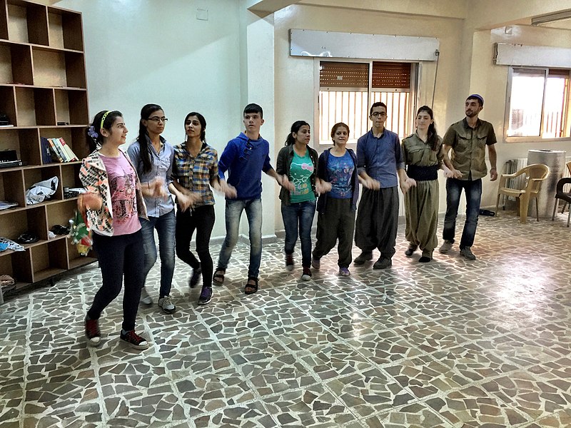 This image has an empty alt attribute; its file name is tev-cand_tirbespi.jpg